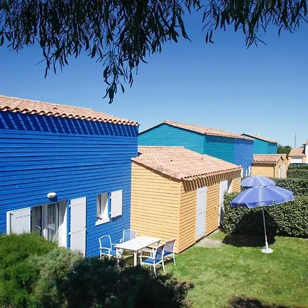 Ile D'oleron 2p4 Amareyeurs Le Château-dʼOléron